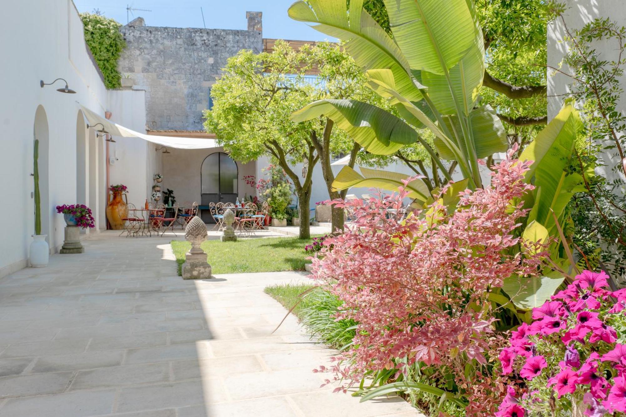 Bed and Breakfast Palazzo Angelica - Luxury Retreat Otranto Джурдиньяно Экстерьер фото