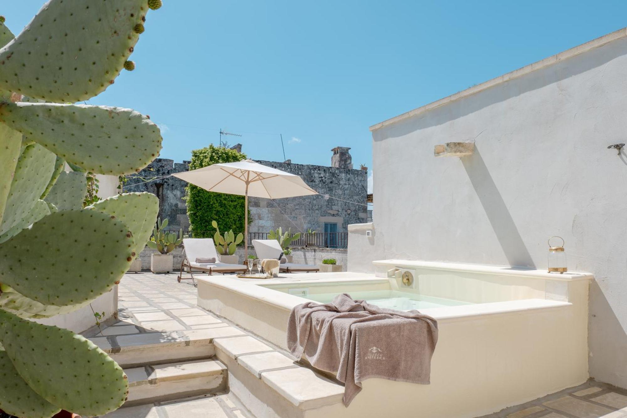 Bed and Breakfast Palazzo Angelica - Luxury Retreat Otranto Джурдиньяно Экстерьер фото